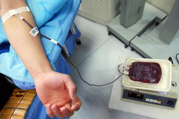 刚果人对献血和输血的态度调查